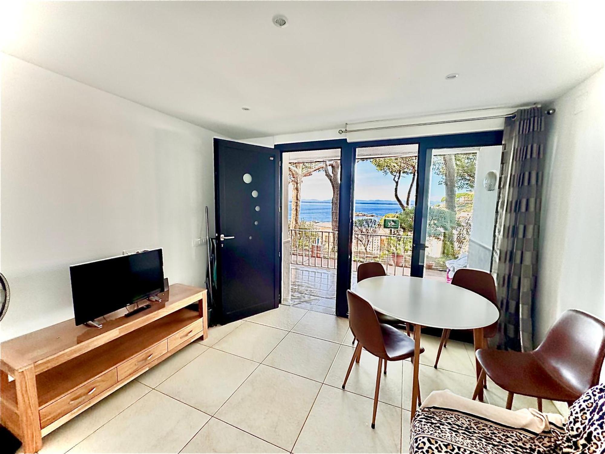 Apartamento Bernie Rosas Exterior foto